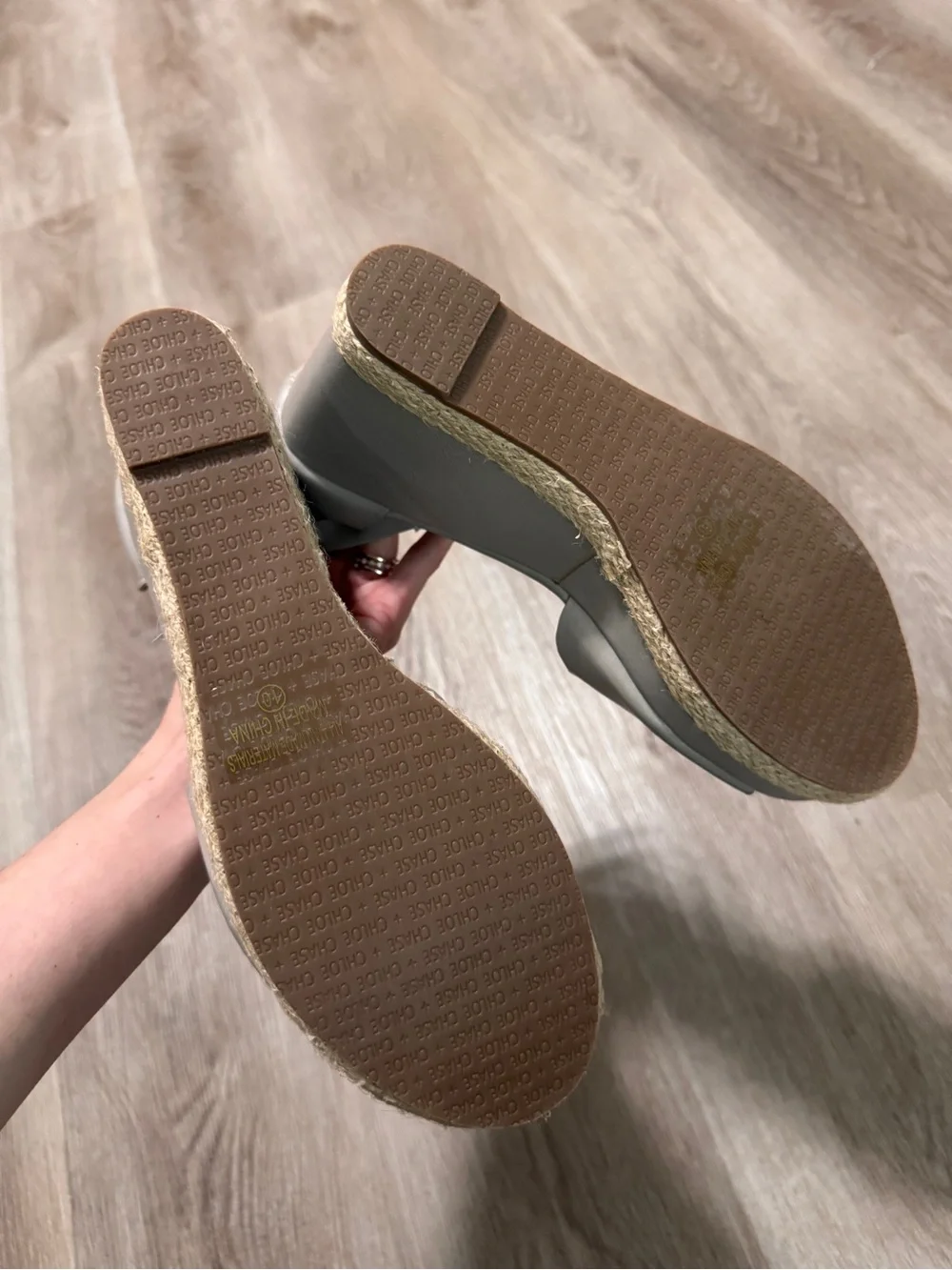 Chase + Chloe Raina Espadrille Wedge Shoes Scallop Gray Peep Toe Grey